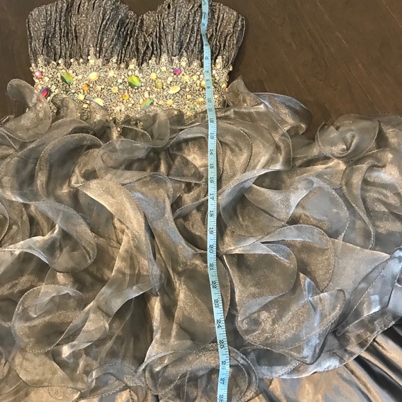 Short Front Long Back Party/Poem Dress - Picture 13 of 16